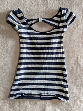 Striped back bow shirt